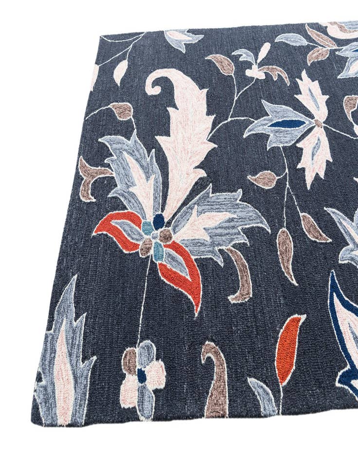 Detail image of 5' 2 x 8' Luna Rug