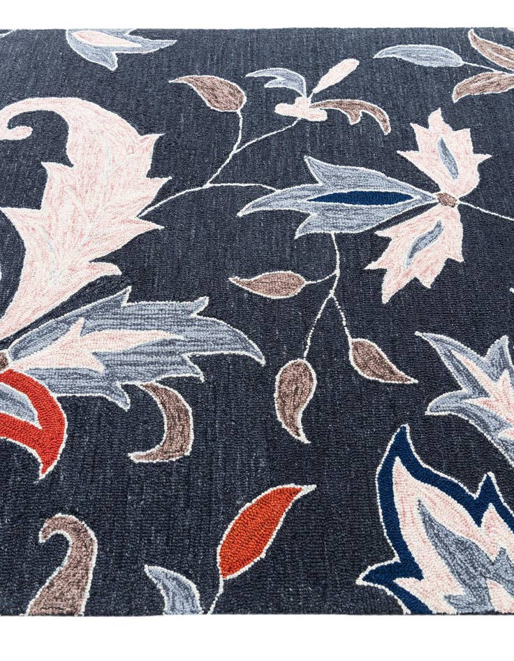 Detail image of 5' 2 x 8' Luna Rug