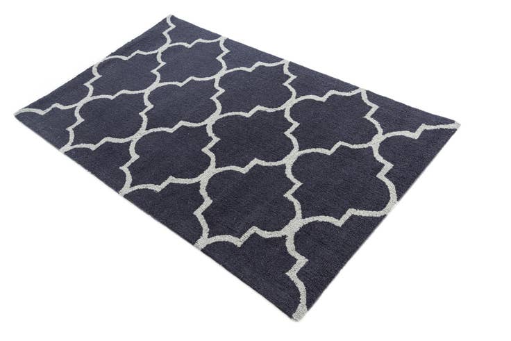 Detail image of 3' x 5' Luna Rug