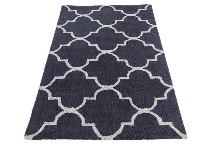 Detail image of 3' x 5' Luna Rug