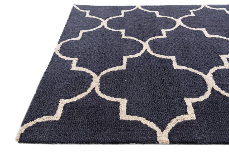 Detail image of 3' x 5' Luna Rug