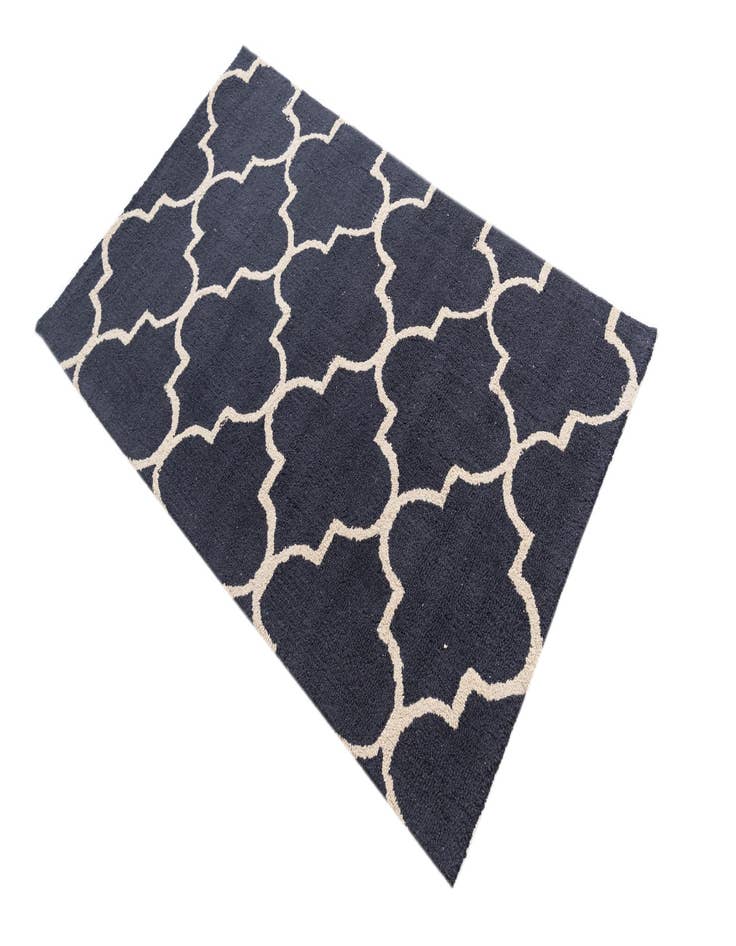 Detail image of 3' x 5' Luna Rug