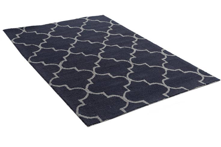 Detail image of 4' x 6' Luna Rug