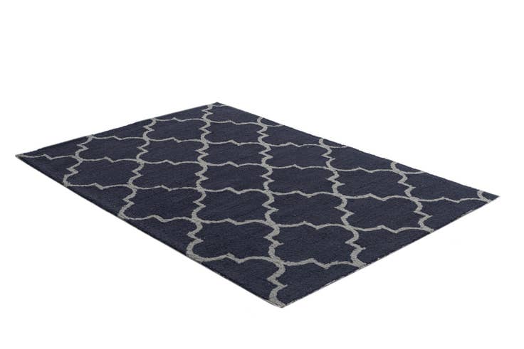 Detail image of 4' x 6' Luna Rug