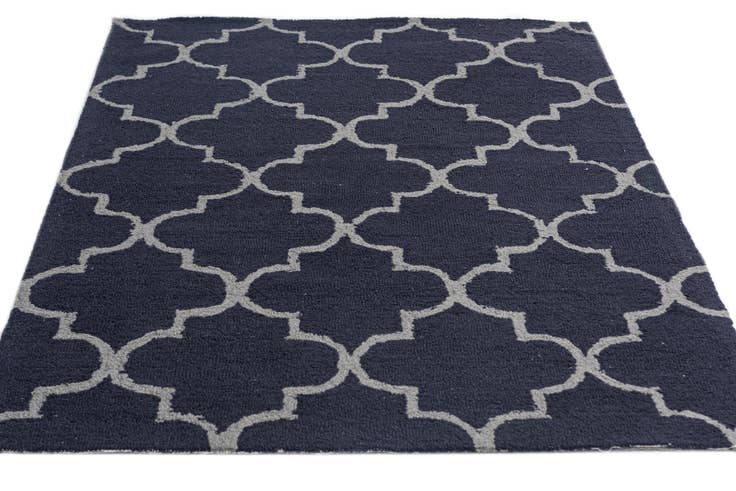 Detail image of 4' x 6' Luna Rug