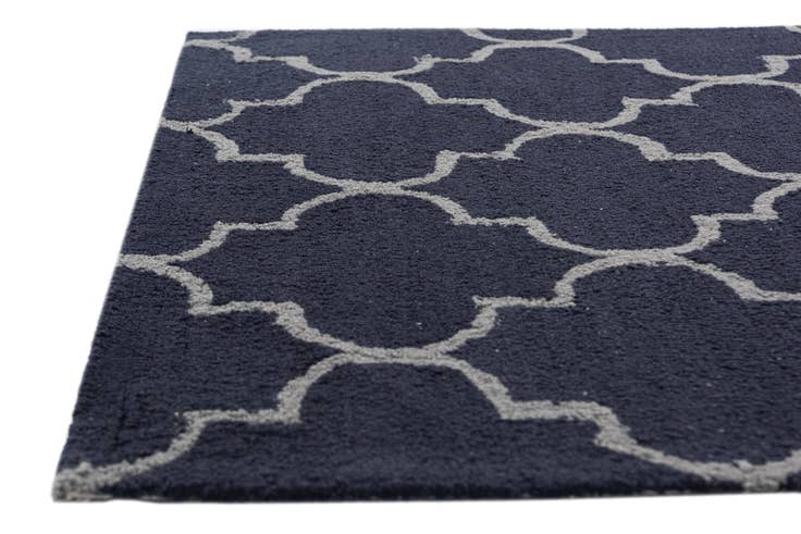 Detail image of 4' x 6' Luna Rug