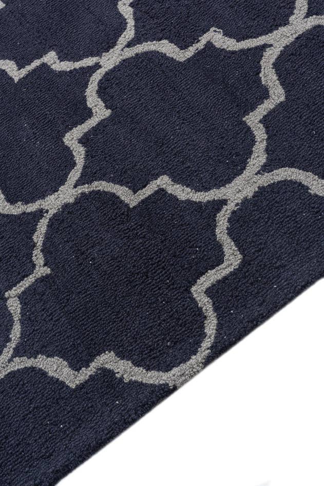 Detail image of 4' x 6' Luna Rug