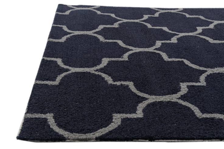 Detail image of 4' x 6' Luna Rug