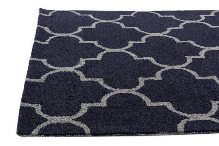Detail image of 4' x 6' Luna Rug