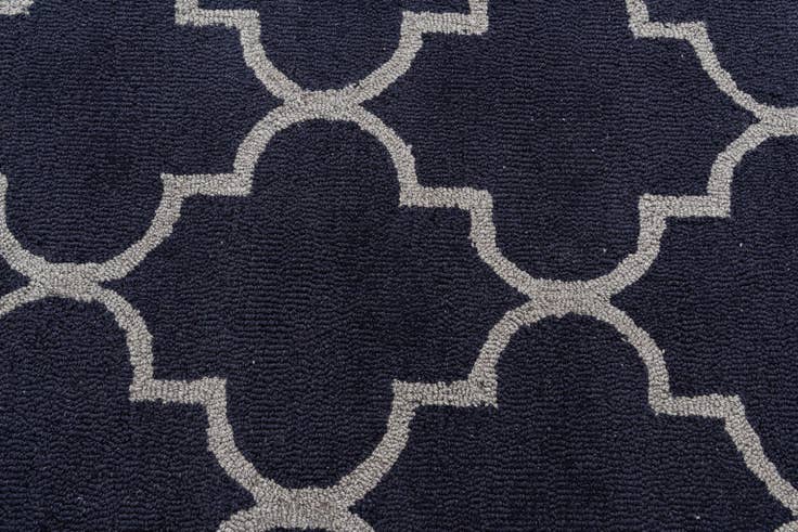 Detail image of 4' x 6' Luna Rug