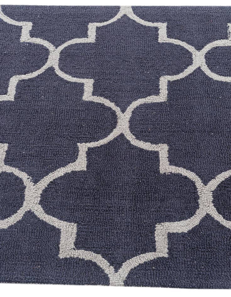 Detail image of 3' x 5' Luna Rug