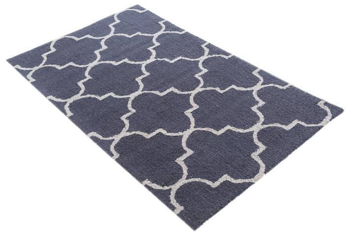 Detail image of 3' x 5' Luna Rug