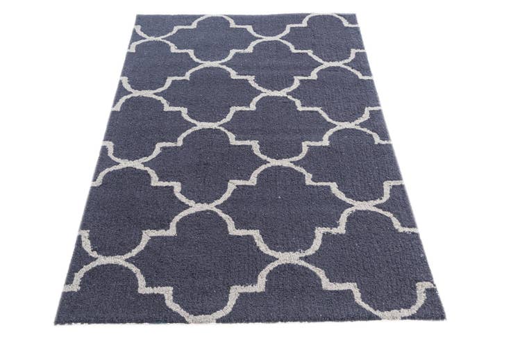 Detail image of 3' x 5' Luna Rug