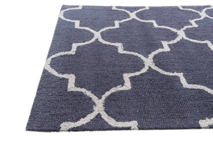 Detail image of 3' x 5' Luna Rug