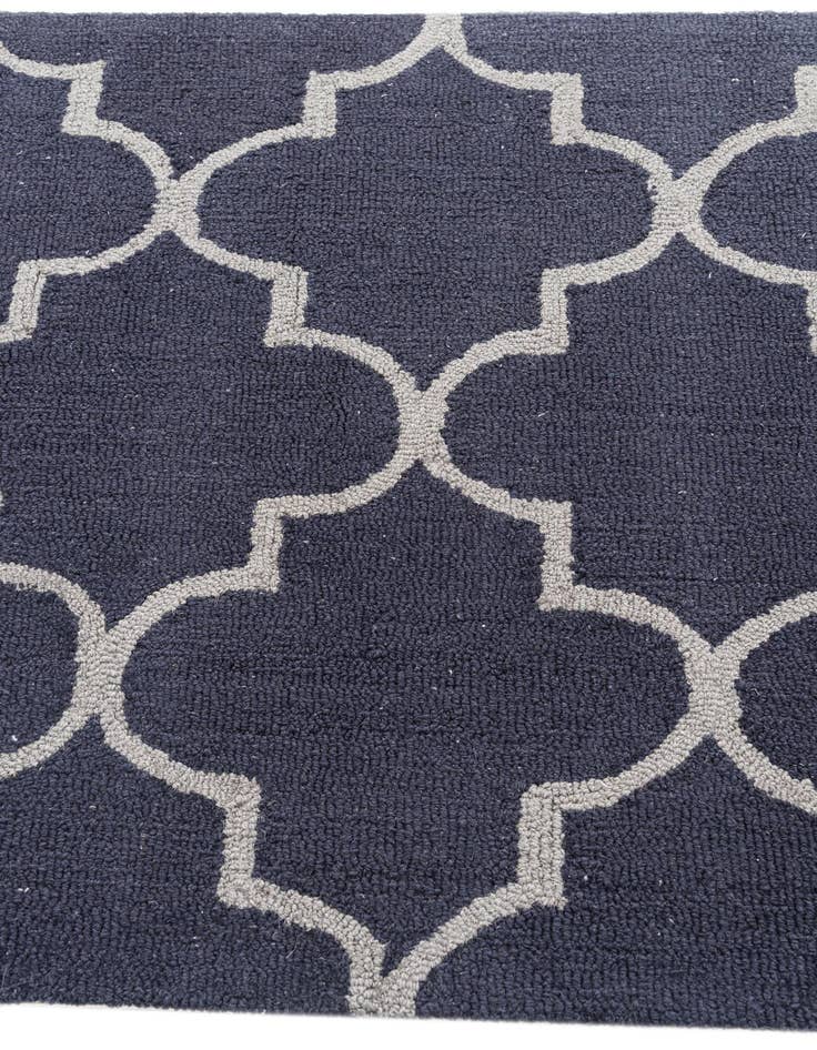 Detail image of 3' x 5' Luna Rug