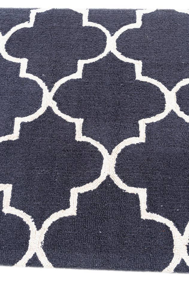 Detail image of 3' x 5' Luna Rug