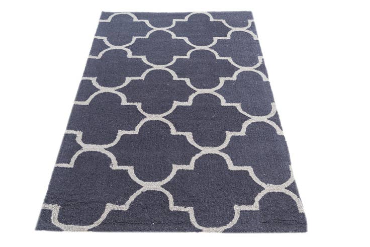 Detail image of 3' x 5' Luna Rug