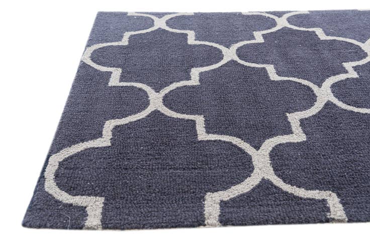 Detail image of 3' x 5' Luna Rug