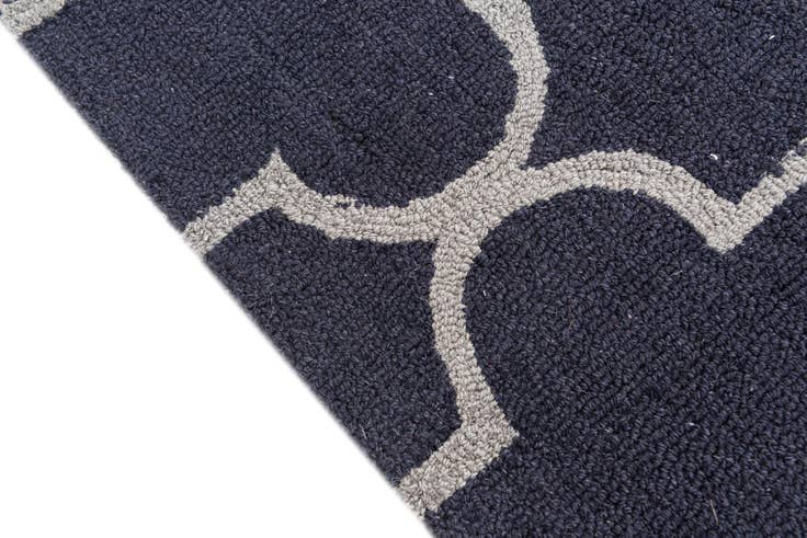 Detail image of 3' x 5' Luna Rug