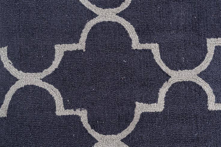Detail image of 3' x 5' Luna Rug