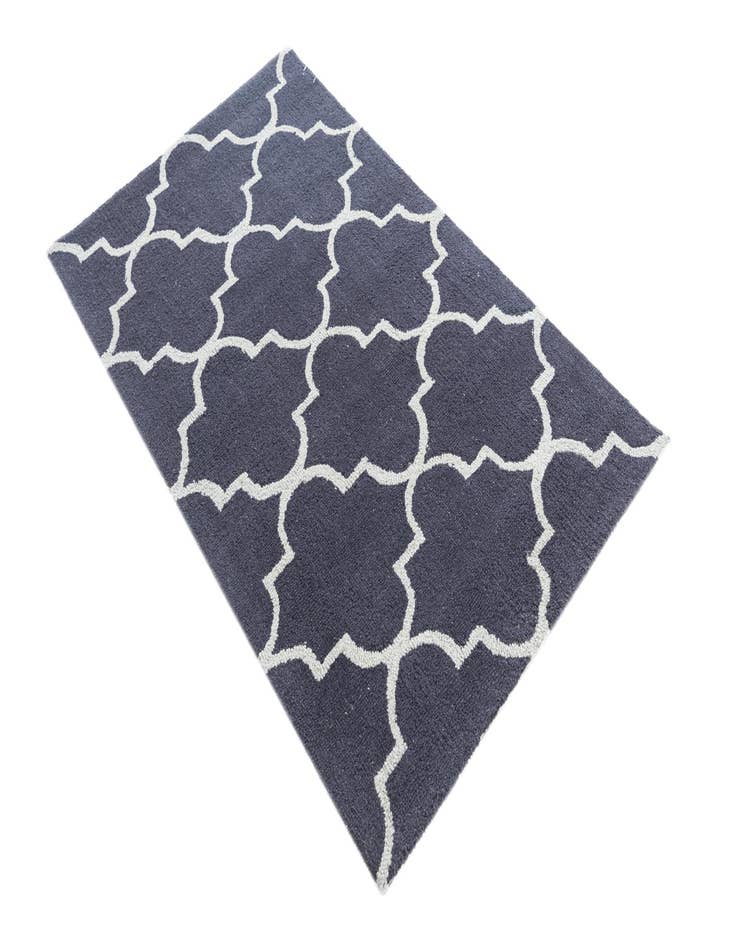 Detail image of 3' x 5' Luna Rug