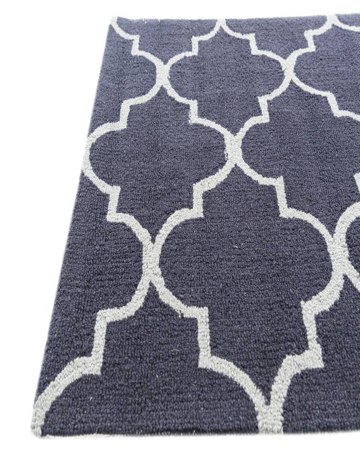 Detail image of 3' x 5' Luna Rug