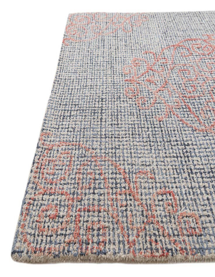 Detail image of 4' 1 x 6' Luna Rug