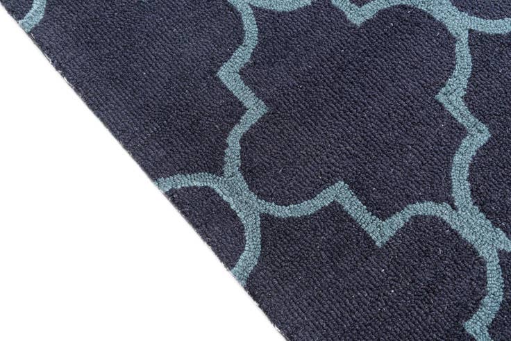 Detail image of 4' x 6' Luna Rug