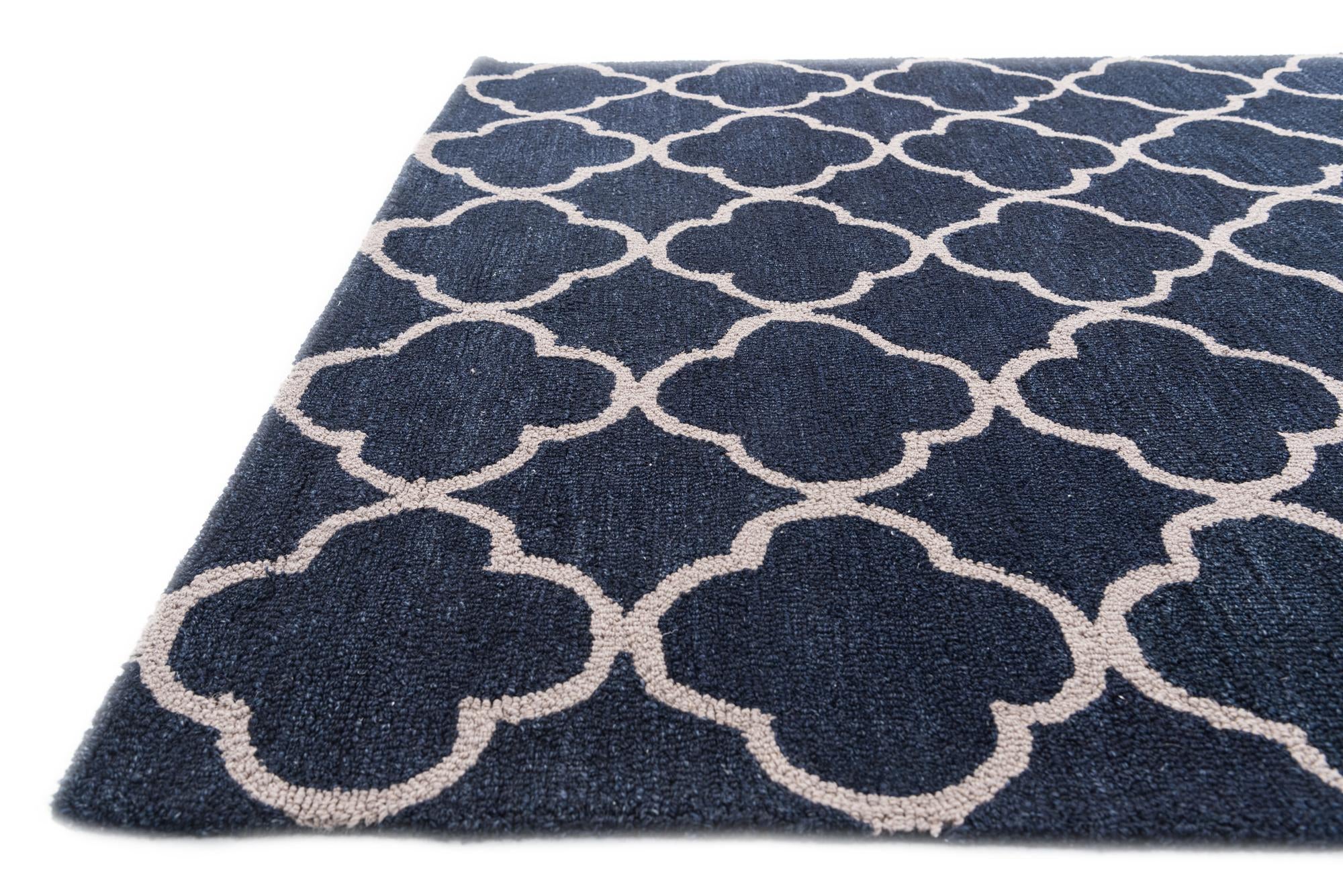 5' 1 x 8' Luna Rug