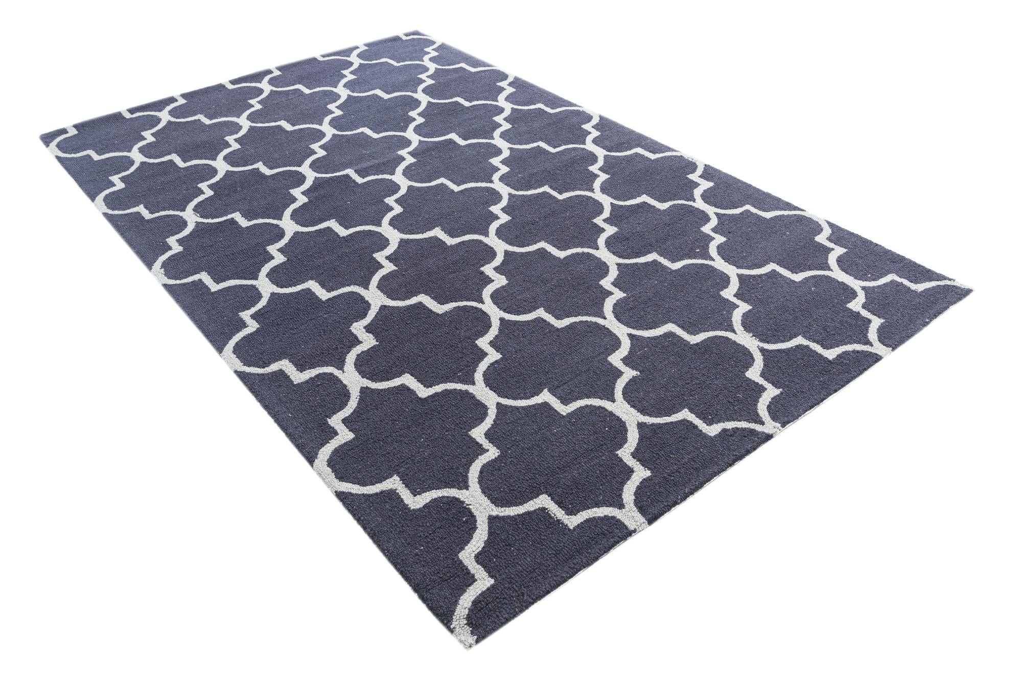 5' x 8' Luna Rug