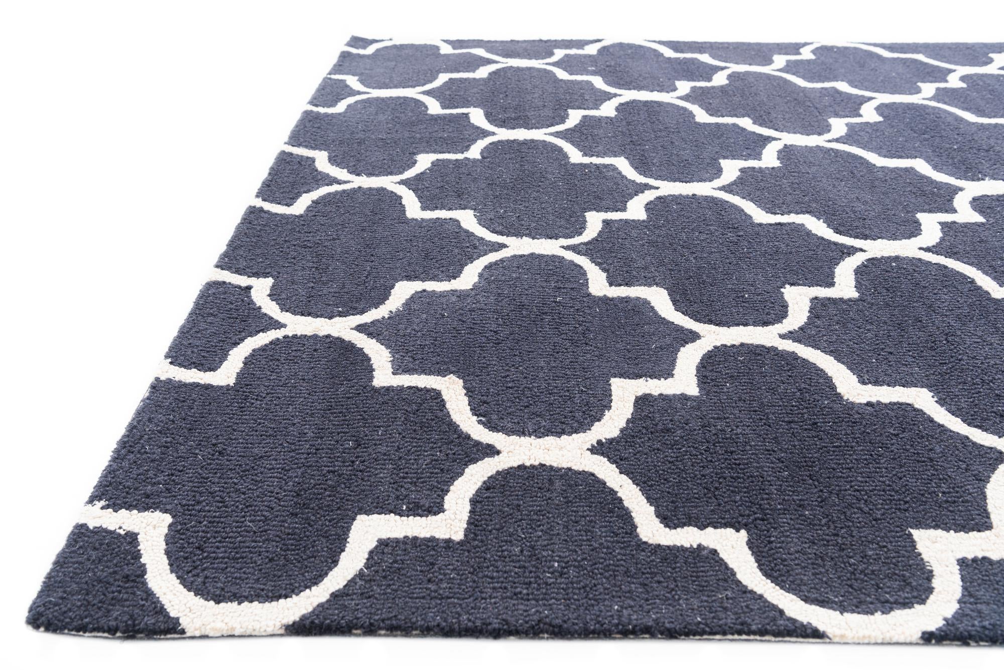 5' 1 x 8' Luna Rug