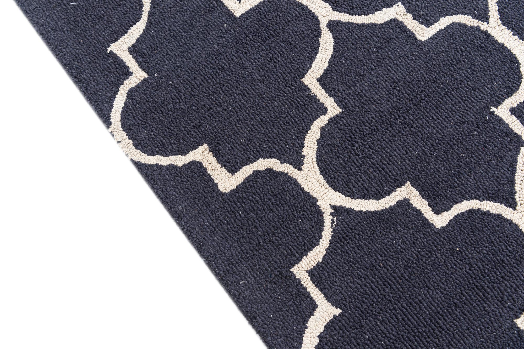 5' 1 x 8' Luna Rug