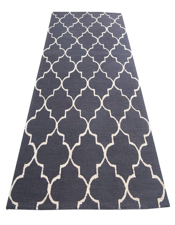 Detail image of 5' 1 x 8' Luna Rug