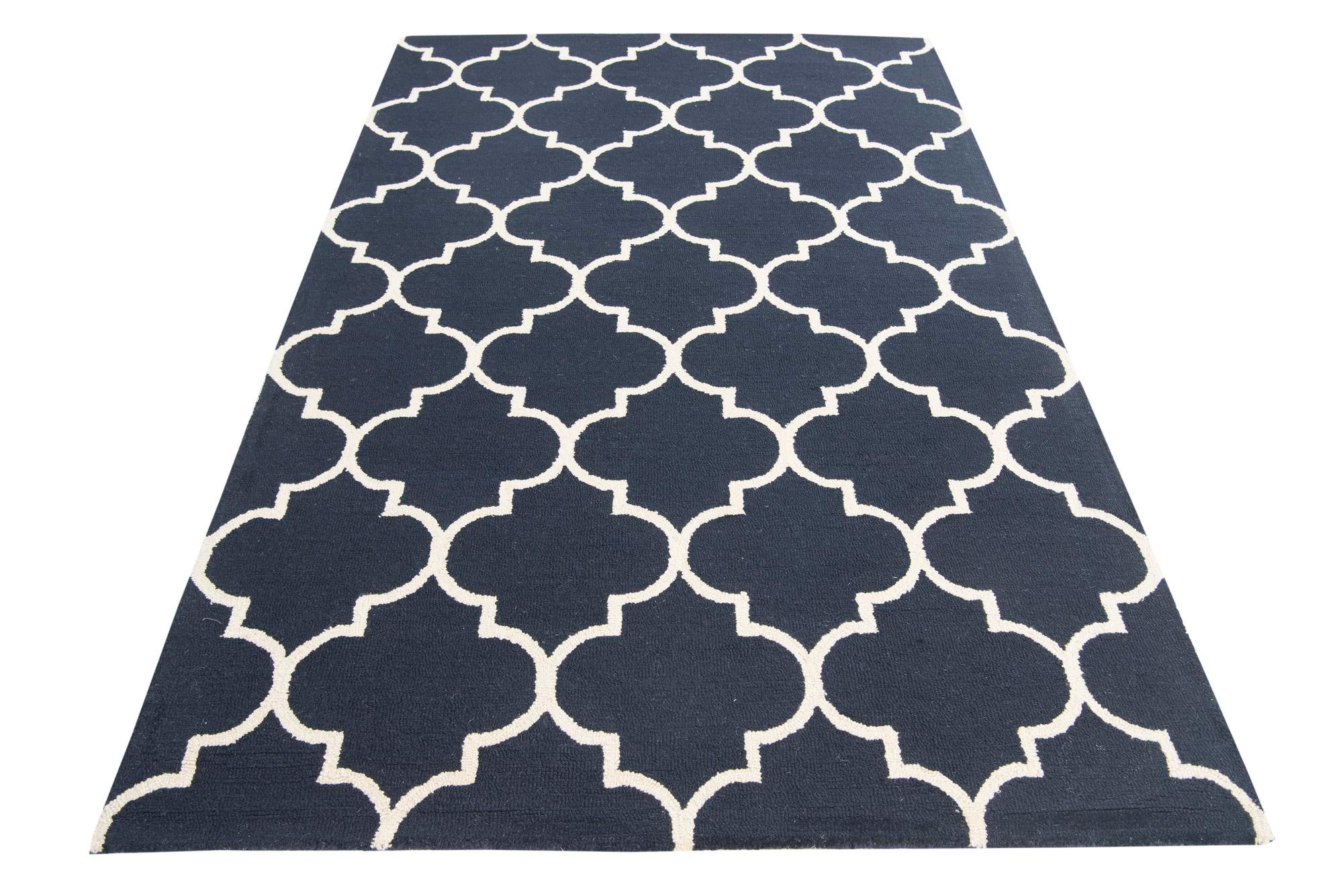 5' 1 x 8' Luna Rug