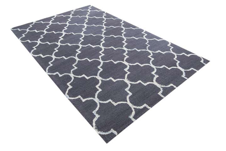 5' 1 x 8' Luna Rug