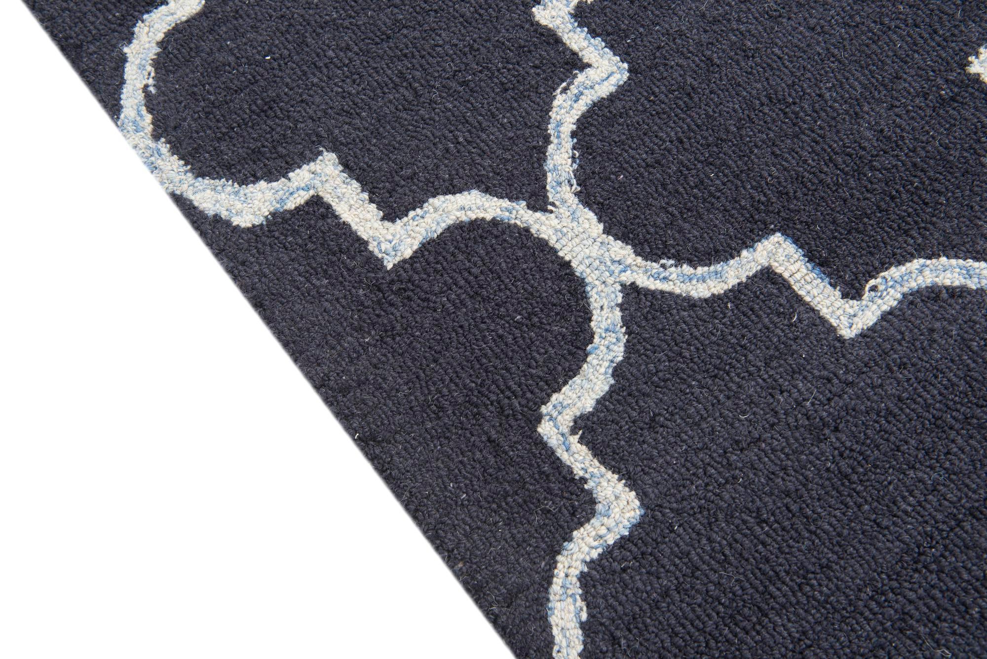 5' 1 x 8' Luna Rug