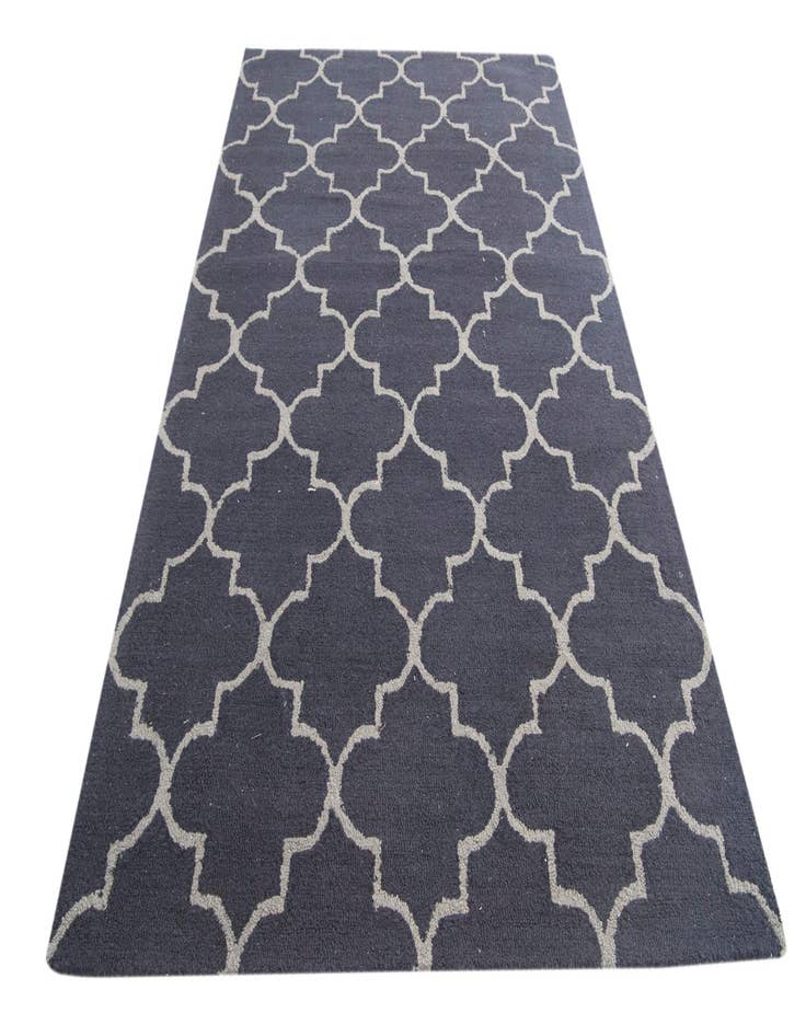 Detail image of 5' 1 x 8' Luna Rug