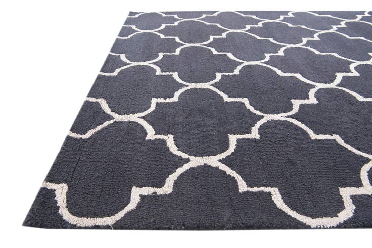 Detail image of 5' 1 x 8' Luna Rug