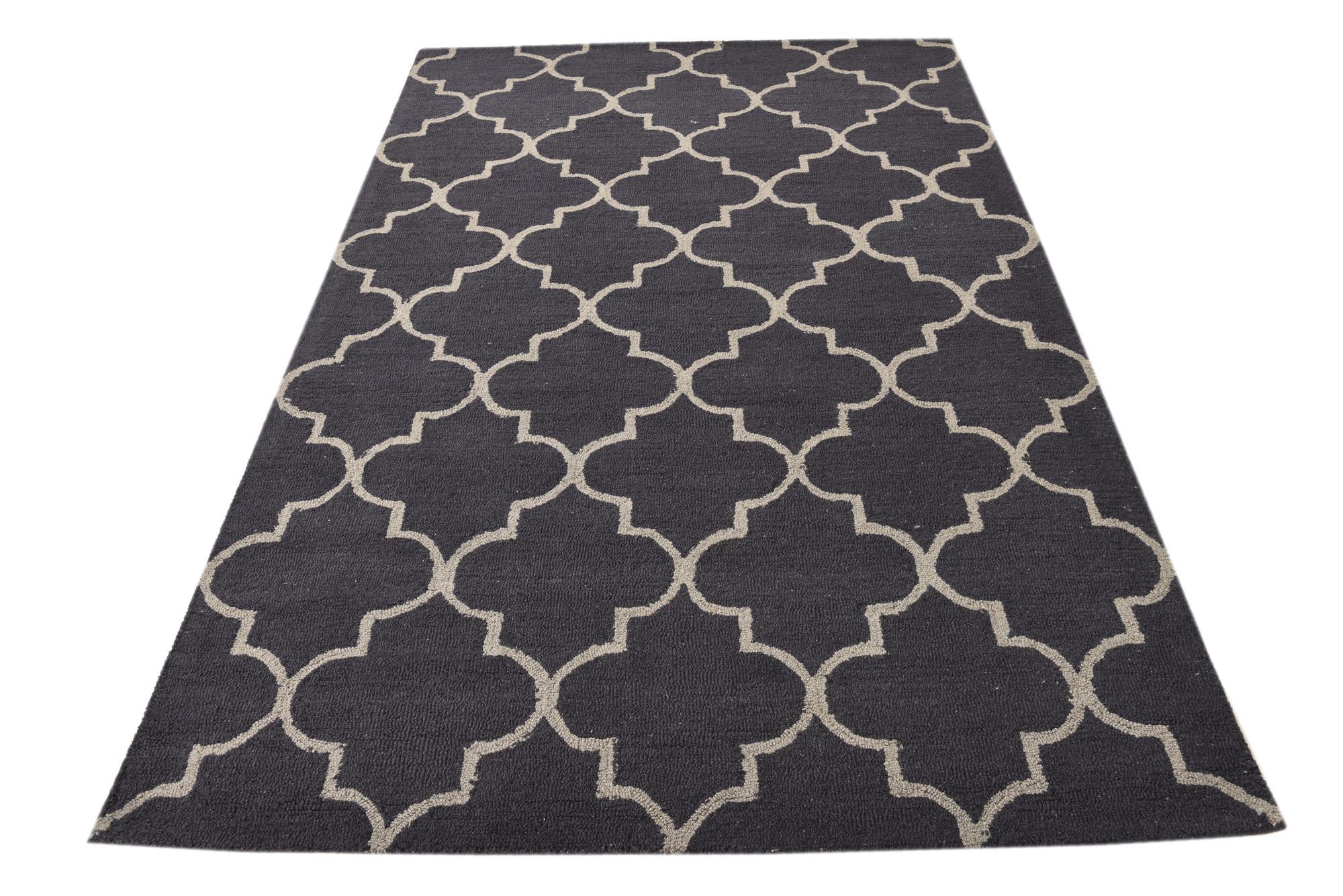 5' x 7' 11 Luna Rug