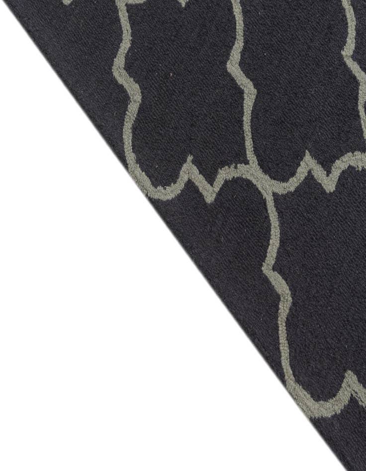 Detail image of 5' x 8' Luna Rug