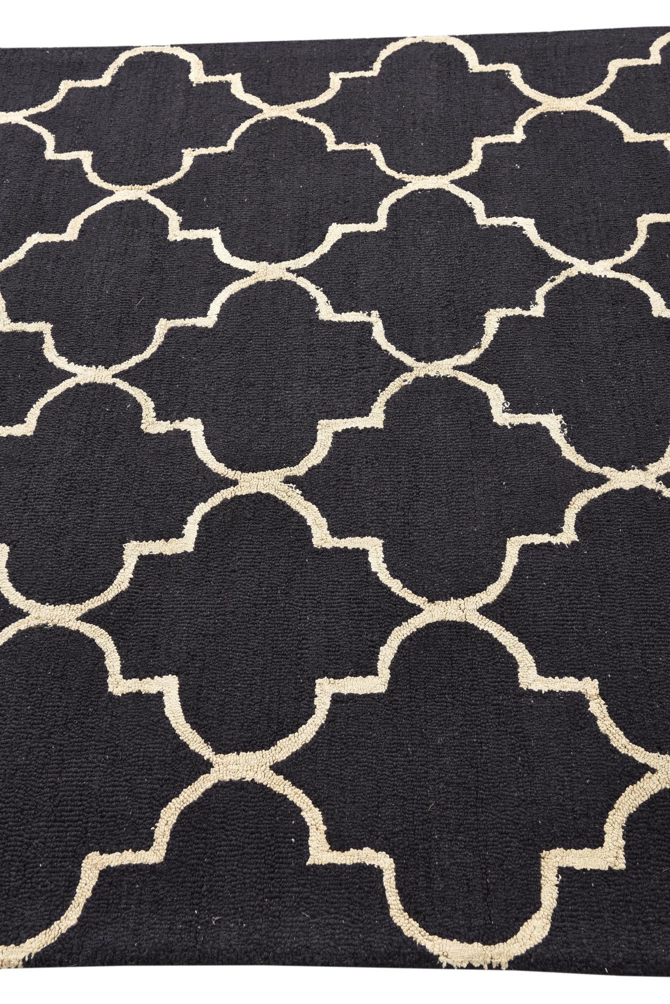 5' 1 x 8' Luna Rug