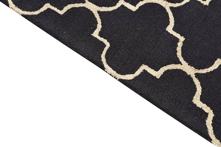 Detail image of 5' 1 x 8' Luna Rug