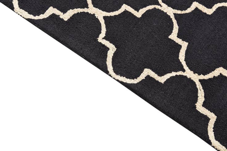 Detail image of 5' x 7' 11 Luna Wool Rug