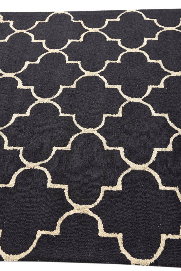 Detail image of 5' 2 x 7' 11 Luna Wool Rug