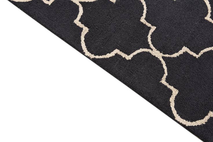 Detail image of 5' x 8' Luna Wool Rug