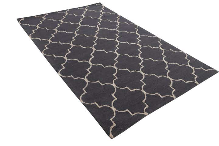 5' 1 x 8' Luna Rug
