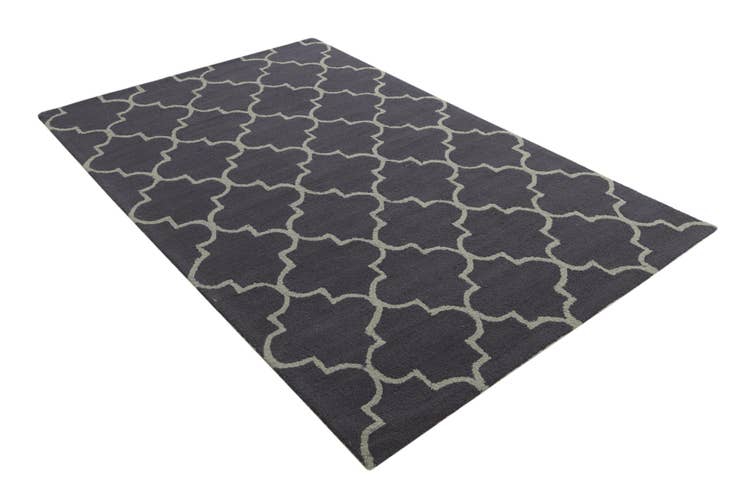Detail image of 5' x 8' Luna Wool Rug