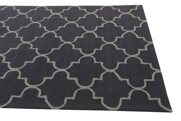 Detail image of 5' x 8' Luna Wool Rug