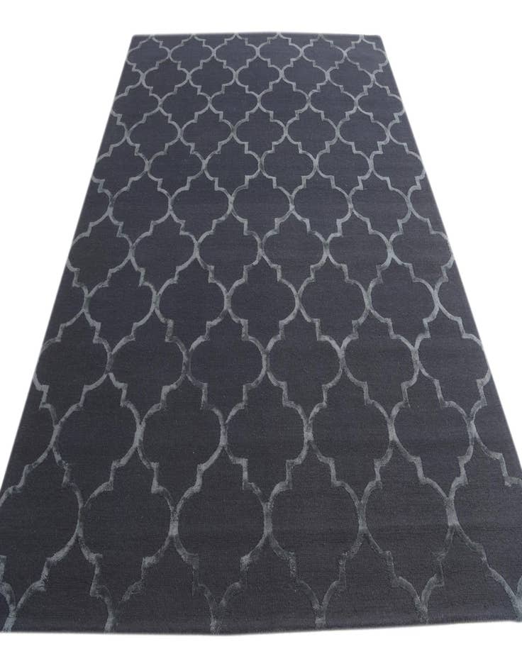 Detail image of 7' 7 x 9' 7 Luna Rug
