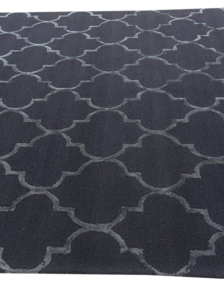 Detail image of 7' 7 x 9' 7 Luna Rug